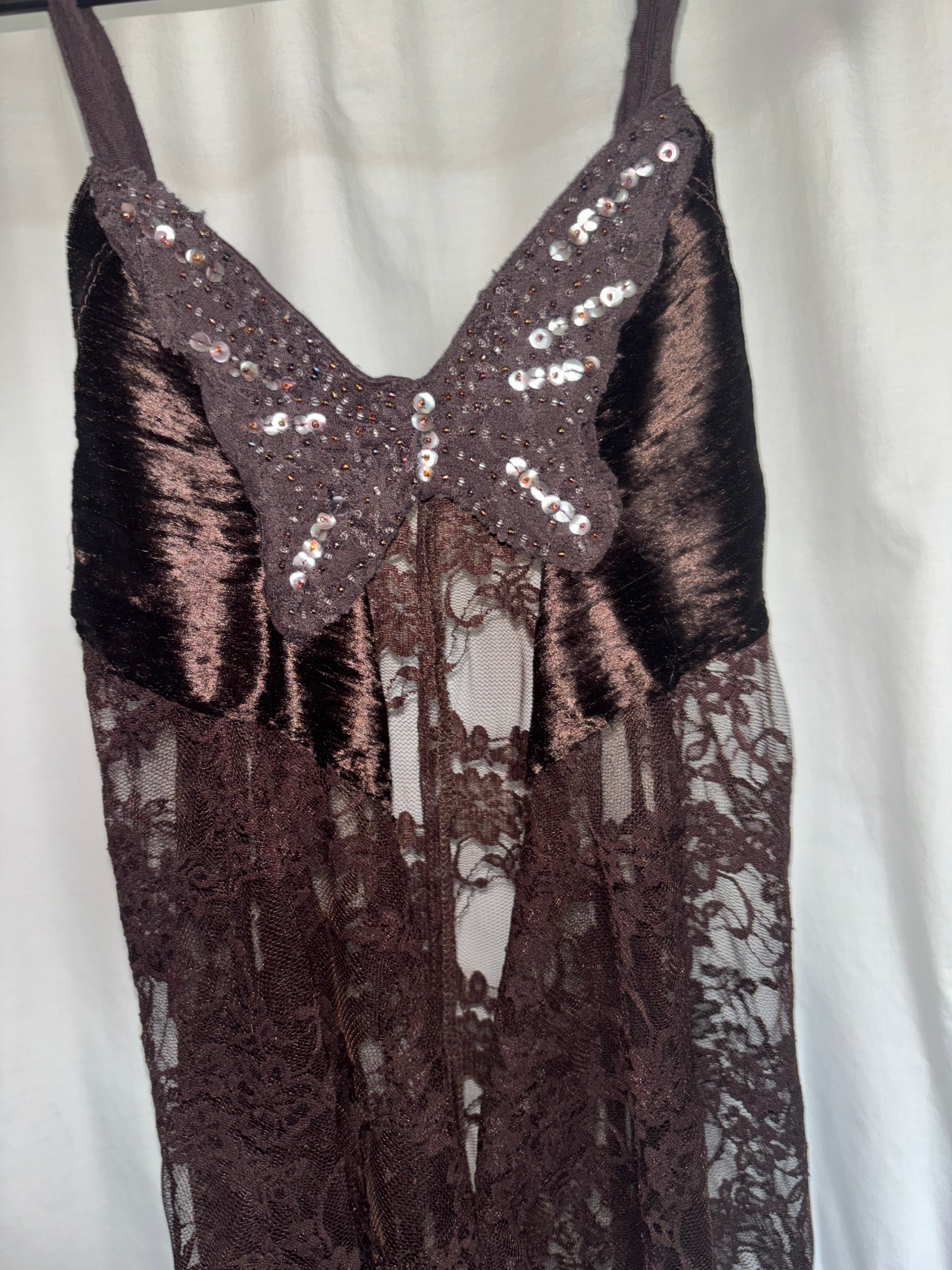 Metamorphosis top ￼